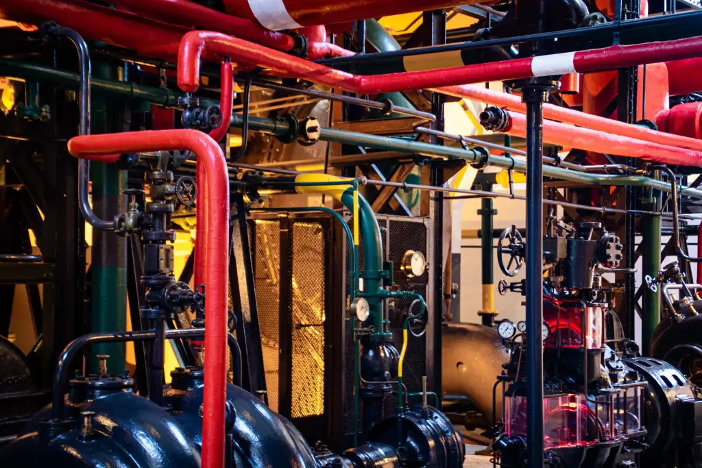 máquina industrial em funcionamento