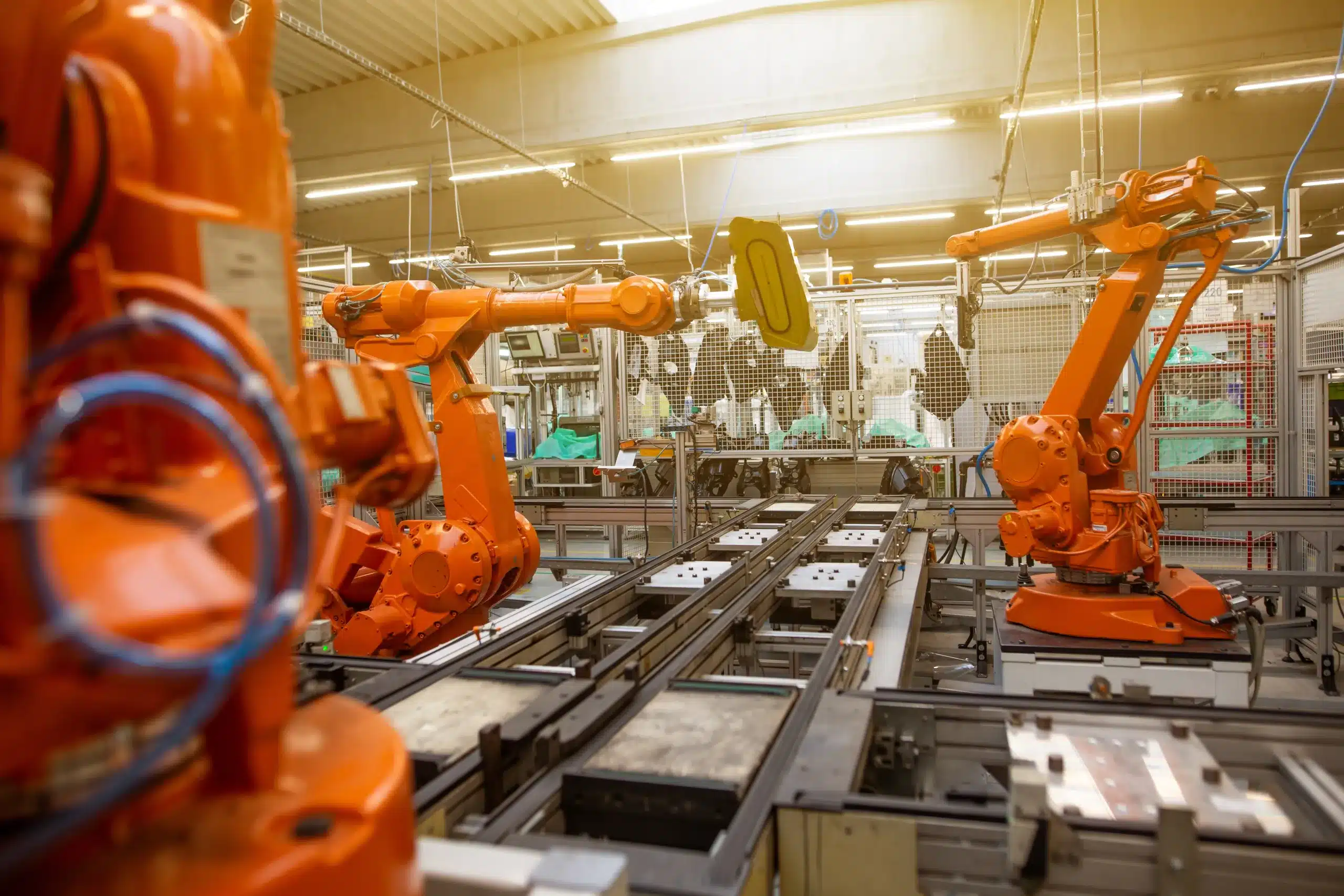 como-a-inteligencia-artificial-e-usada-na-industria-maquinas-operando-no-chao-de-fabrica